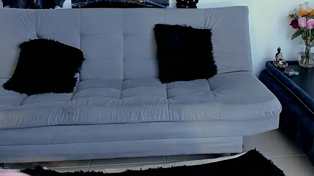 pauline rouge online show from October 26, 2025, 1:11 pm