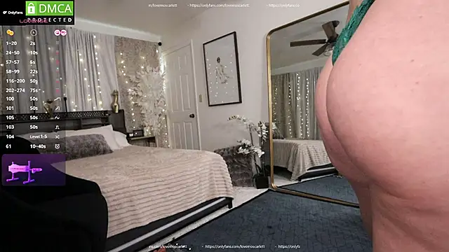 Snapshot of LoveMoScarlett chatting on December 1, 2025, 9:26 pm LoveMoScarlett online show from December 1, 2025, 9:26 pm