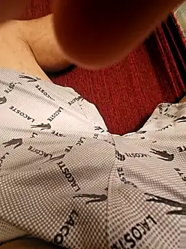 Snapshot of chrisss6674 chatting on January 15, 2026, 4:32 pm chrisss6674 online show from January 15, 2026, 4:32 pm