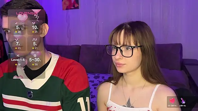 Romanhavesweetydick777 online show from November 22, 2025, 7:24 pm