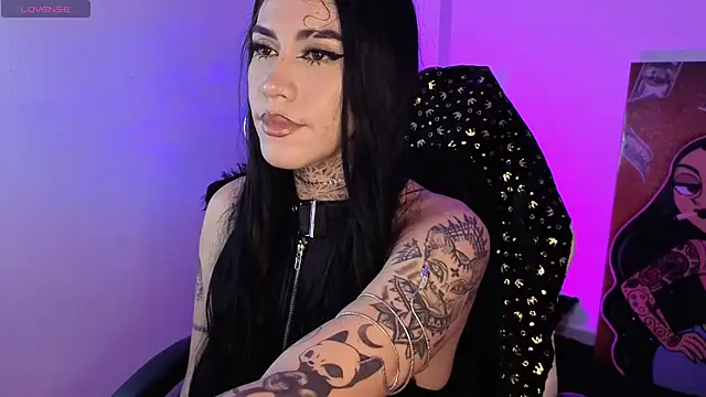 AnfisaLetyagho online show from November 9, 2025, 11:09 pm