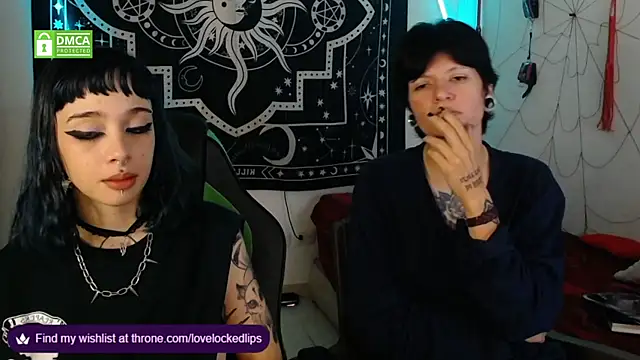 lovelockedlips online show from October 22, 2025, 6:24 am