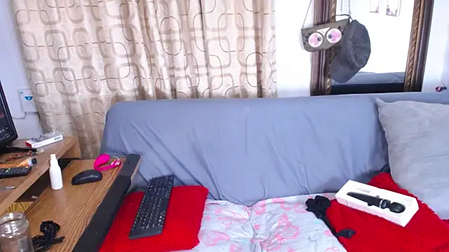 Lia Liaa online show from April 22, 2026, 12:06 am