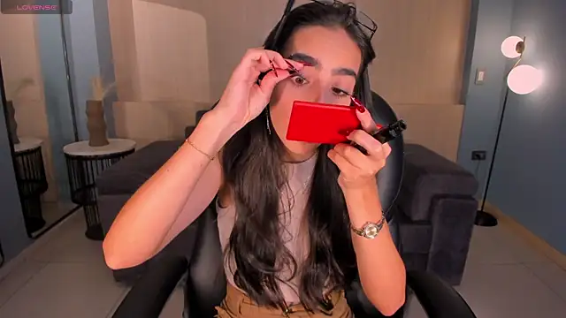 LarisaSmirnov online show from February 14, 2026, 5:07 am