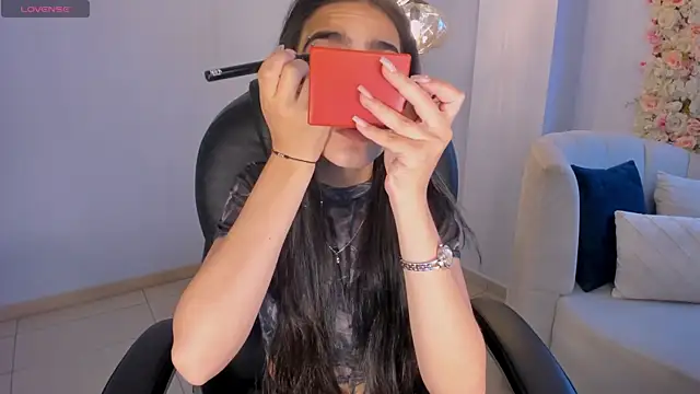 Snapshot of LarisaSmirnov chatting on November 7, 2025, 4:28 am LarisaSmirnov online show from November 7, 2025, 4:28 am