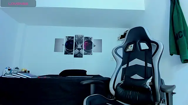 jackdeliciusdick online show from February 13, 2026, 12:38 pm