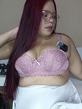 Trilyn25 online show from November 11, 2025, 3:01 am