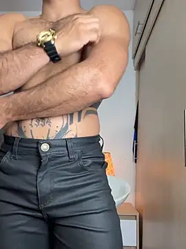 Maximiliano ford online show from October 28, 2025, 10:14 am