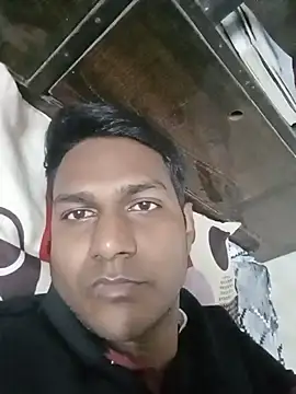 vikesh05 online show from November 18, 2025, 8:23 pm