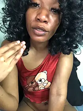 Snapshot of Miss__Mandy chatting on October 27, 2025, 5:36 pm Miss Mandy online show from October 27, 2025, 5:36 pm