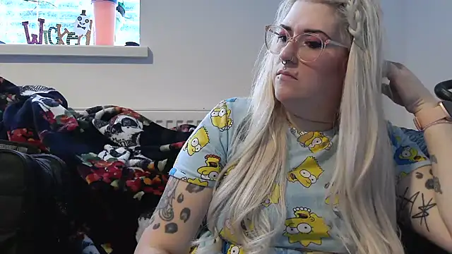 Snapshot of Sizzling_Indie36 chatting on October 25, 2025, 3:12 pm Sizzling Indie36 online show from October 25, 2025, 3:12 pm