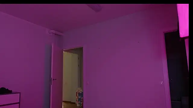 Snapshot of Brad_Holloway chatting on November 15, 2025, 8:13 pm Brad Holloway online show from November 15, 2025, 8:13 pm