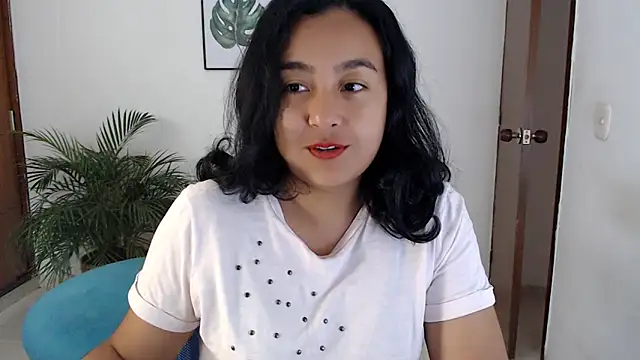 Themagicpotion online show from April 20, 2026, 4:08 pm