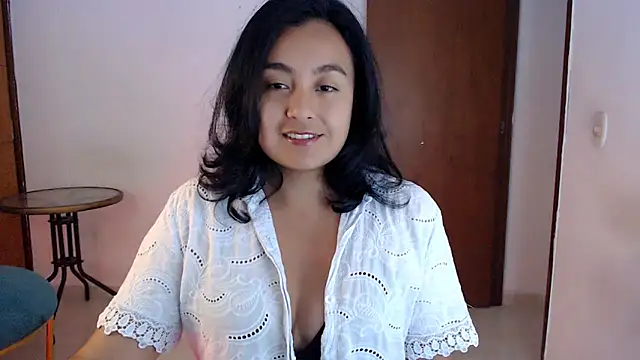 Themagicpotion online show from April 18, 2026, 5:37 pm