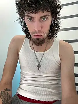 bwcizThrobbing online show from April 19, 2026, 9:43 am