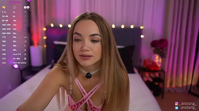 Snapshot of anitaraj_ chatting on September 27, 2025, 10:27 pm anitaraj  online show from September 27, 2025, 10:27 pm