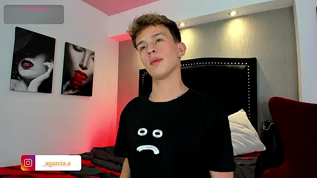 LiamWildx20 online show from March 3, 2026, 5:03 am