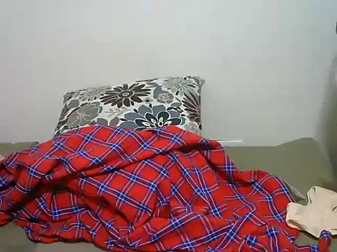 Snapshot of Aurora_Angel chatting on March 16, 2025, 1:38 am Aurora Angel online show from March 16, 2025, 1:38 am