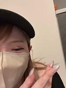 Snapshot of lala_tenshino chatting on September 10, 2025, 5:45 pm lala tenshino online show from September 10, 2025, 5:45 pm