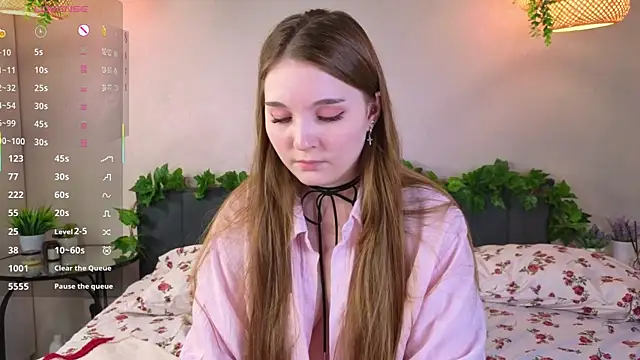 ConstanceHelms online show from November 29, 2025, 5:07 am