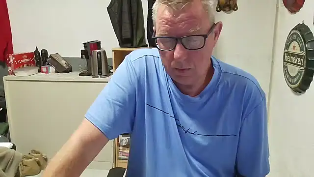 JamesBauer online show from April 16, 2026, 4:35 am