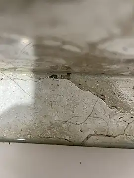 olyveyrah35 online show from April 25, 2026, 8:28 pm