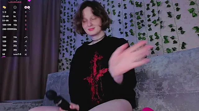 c0ralynx online show from March 29, 2026, 6:53 pm