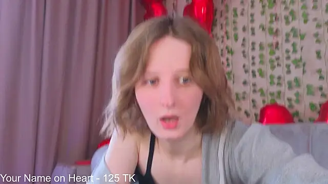 Snapshot of c0ralynx chatting on February 11, 2026, 9:31 am c0ralynx online show from February 11, 2026, 9:31 am