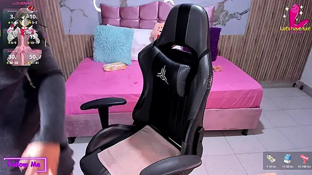 Snapshot of Nicolee19 chatting on November 27, 2025, 10:59 am Nicolee19 online show from November 27, 2025, 10:59 am