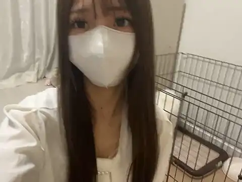 yunayuna 1231 online show from September 23, 2025, 11:50 am