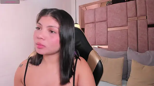 abby roux online show from April 20, 2026, 4:15 am