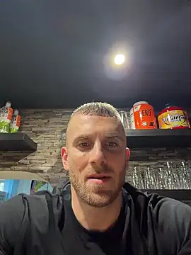 Snapshot of trainwithme chatting on November 27, 2025, 6:58 am trainwithme online show from November 27, 2025, 6:58 am