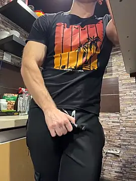 trainwithme online show from April 21, 2026, 12:23 pm