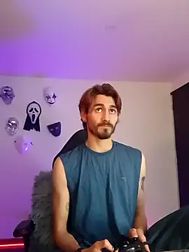 Aaron malikk online show from November 24, 2025, 11:49 pm