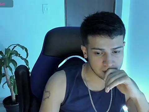 Snapshot of abel_bigcok chatting on November 3, 2025, 1:00 am abel bigcok online show from November 3, 2025, 1:00 am