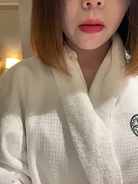 BlushDoll online show from March 12, 2026, 4:44 pm