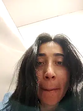 Elowyn online show from February 27, 2026, 11:04 pm