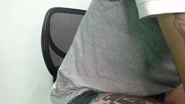 bigdick monster1 online show from January 14, 2026, 10:19 am