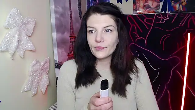 VanessaRey  online show from January 12, 2026, 9:27 am