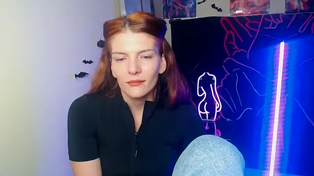 VanessaRey  online show from November 16, 2025, 5:39 pm