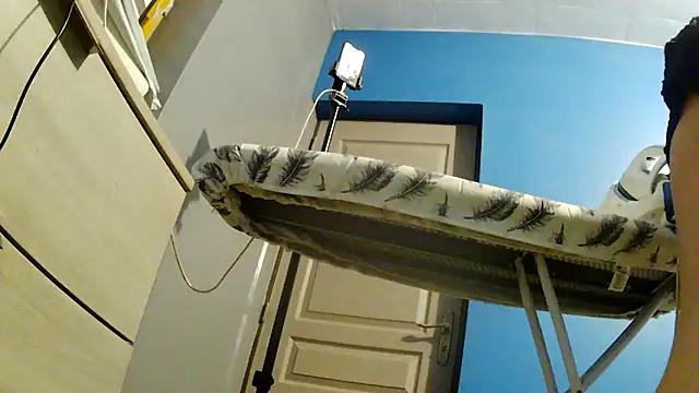 lady gloria69 online show from December 22, 2025, 5:13 pm