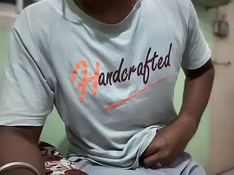 Snapshot of playwithmacock chatting on October 18, 2025, 5:59 pm playwithmacock online show from October 18, 2025, 5:59 pm