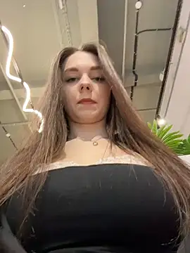 MilaBee online show from April 17, 2026, 11:13 am