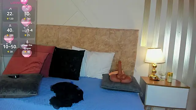 angelinarouse  online show from November 14, 2025, 4:16 am