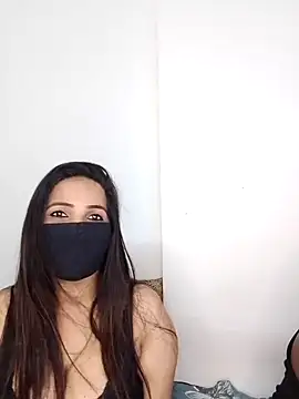 Milfy couple online show from March 17, 2025, 7:37 pm