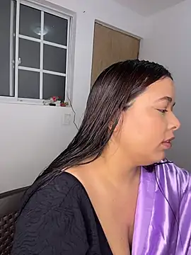Snapshot of Deepika_padukoneNisha chatting on October 21, 2025, 2:05 pm Deepika padukoneNisha online show from October 21, 2025, 2:05 pm