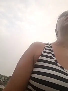 Snapshot of Amadamilf1980 chatting on November 22, 2025, 11:31 am Amadamilf1980 online show from November 22, 2025, 11:31 am