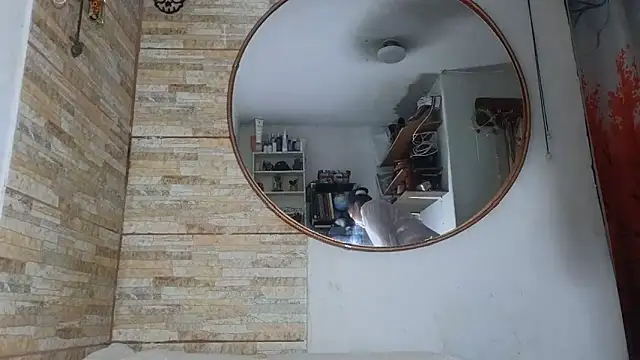 Snapshot of Amadamilf1980 chatting on November 9, 2025, 1:26 pm Amadamilf1980 online show from November 9, 2025, 1:26 pm