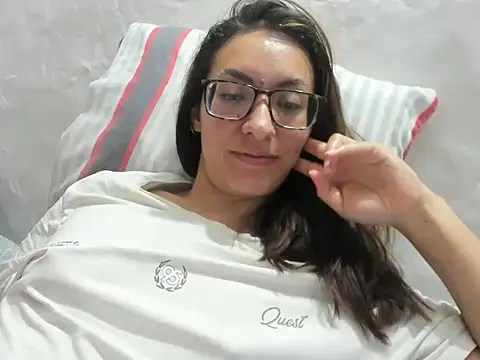 DulceXmile online show from February 12, 2026, 3:12 pm