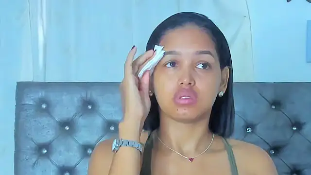 NikkiStarrr online show from October 28, 2025, 12:15 pm